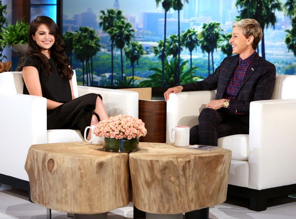 Beckham bị fan quot;ngó lơquot; vì con trai Brooklyn - 7