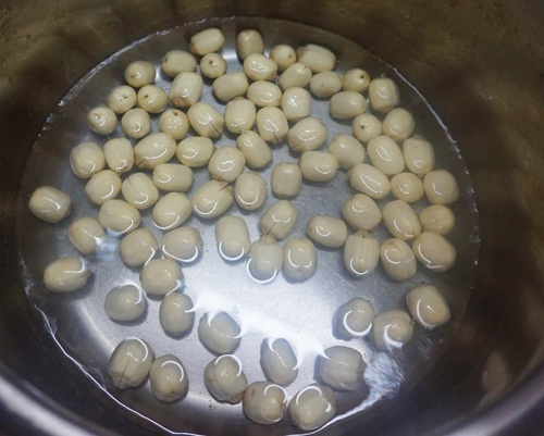 Xôi lá dứa hạt sen thơm ngon - 4
