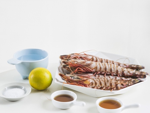 Tôm hấp đơn giản mà ngon miệng - 1