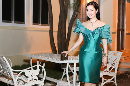 HH Giáng My buông lơi vai trần bên Lê Hoàng, Bình Minh - 3