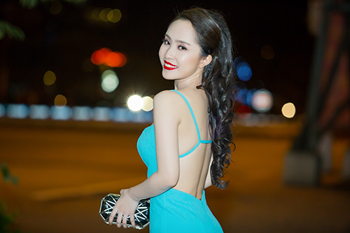 Quỳnh Nga biểu diễn bốc lửa trong đêm lạnh - 5