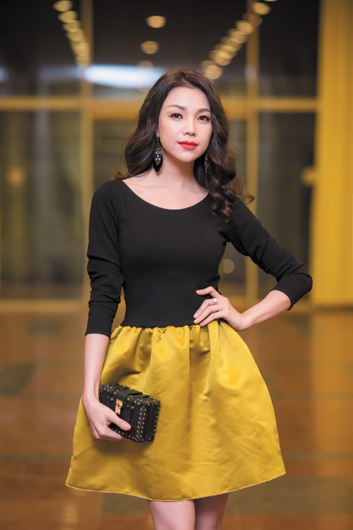 Trà Ngọc Hằng sexy hút hồn trên sân khấu - 3