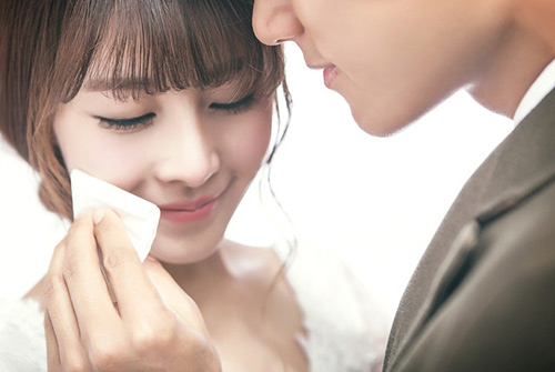 Chiếc quần lót trong tủ đồ của chồng - 1