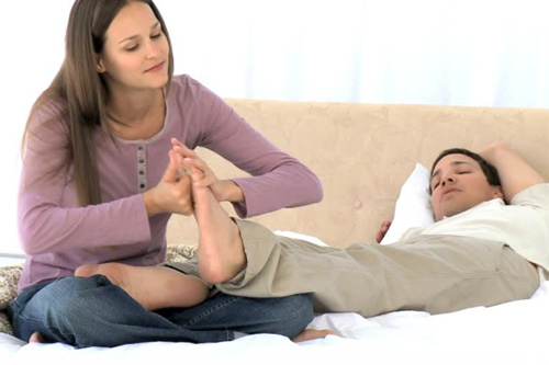 Tuyệt chiêu để khơi gợi ham muốn “yêu” của chàng - 1