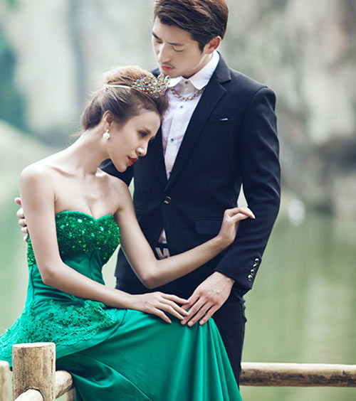 Không dám dứt tình với sếp vì sợ bị đuổi việc - 2