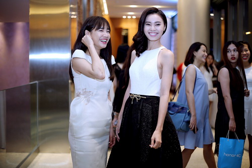 Lan Ngọc khó quot;lu mờquot; bên cạnh Nhã Phương - 8