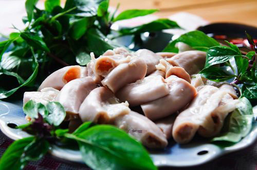 Cách luộc lòng heo ngon, trắng giòn - 1