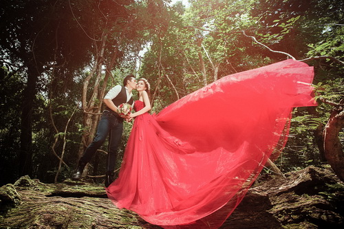 Siêu mẫu Ngọc Tình chụp ảnh cưới trong rừng sâu - 7