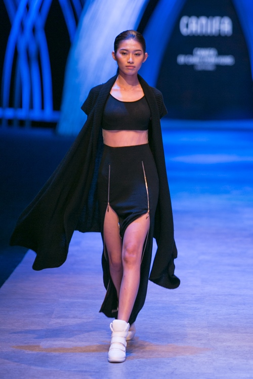 Hai NTK nam quot;khuấy đảoquot; sàn diễn ở đêm thứ 2 VIFW - 15