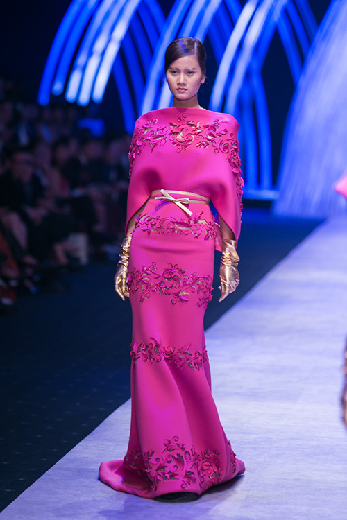 Minh Tú biến thành công chúa kiều diễm của Ezra Santos - 7