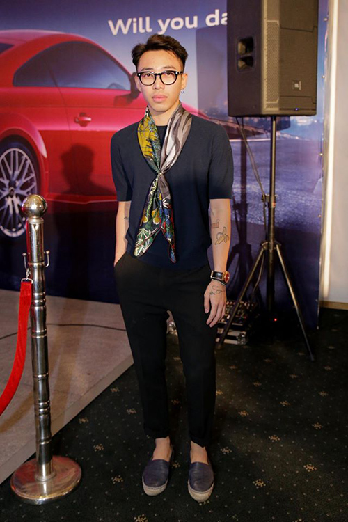 Ngắm style cuốn hút của các mỹ nam mỹ nữ tại Tuần thời trang - 14