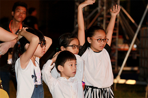 Trẻ Thủ đô quot;cuồng nhiệtquot; trong đêm nhạc miễn phí - 2