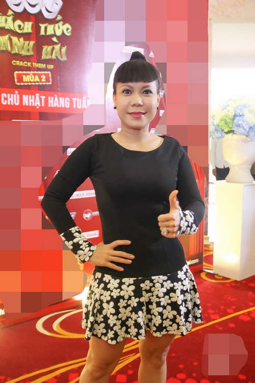 Tuần qua: Hà Hồ mặt trắng toát, Phạm Hương nhiều nếp nhăn - 7