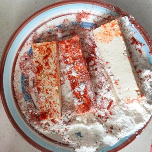 Đậu phụ chiên cay thơm ngon, ấm bụng - 2