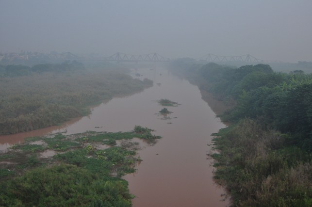 Ảnh: Hà Nội thoắt ẩn thoắt hiện trong sương mù mùa thu - 7