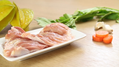 Thịt gà xào khế khiến cơm hết quot;ếquot; - 1