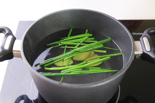 Thưởng thức dạ dày heo hầm dưa chua - 2
