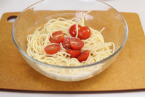 Mỳ Ý sốt húng quế ngon miệng, dễ làm - 8