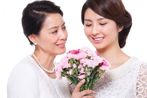 Con ơi, muốn nổi tiếng phải đi lên bằng con đường chân chính - 1