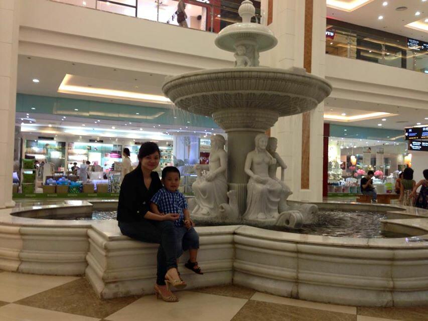 Mẹ bầu lên sân thượng trồng rau sạch cho con ăn dặm - 1