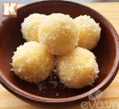 Bánh sắn hấp nóng hổi vừa ăn vừa thổi - 9