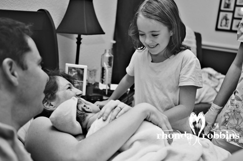 Bộ ảnh sinh thường không đau đớn, tràn ngập nụ cười - 7