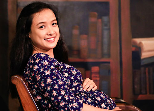 Chồng Lê Bê La quot;vừa ký giấy mổ cho vợ thì bác sĩ nói đẻ thườngquot; - 1