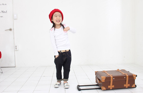 Những câu cha mẹ nói làm hỏng tương lai con gái - 2