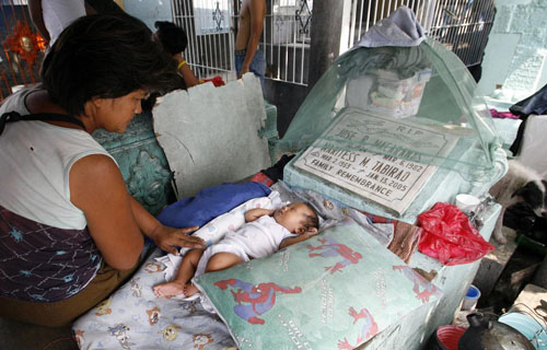 Ảnh: Nơi người sống quot;ăn ởquot; cùng người chết ở Philippines - 8