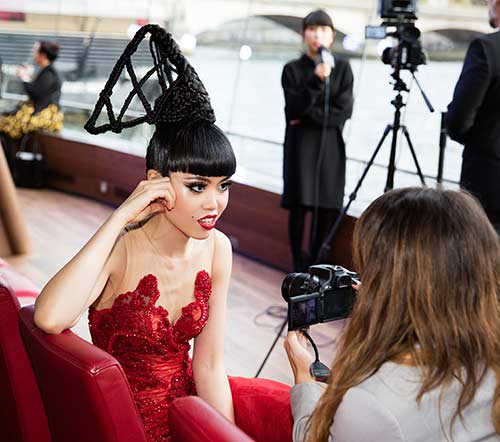 Jessica Minh Anh tự tin sau show diễn thành công - 4