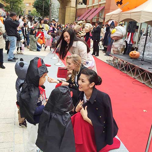 Jessica Minh Anh tự tin sau show diễn thành công - 9