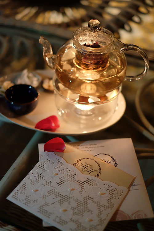 Lộ thiệp mời đám cưới của HH Diễm Hương - 3