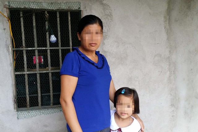 Bất hạnh đè nặng cuộc đời cô giáo mầm non đi xin con - 1