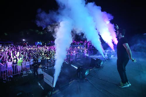 Khán giả Hà Nội cuồng nhiệt với The Wave Music Festival - 6