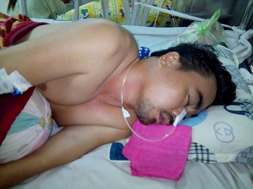 Diễn viên Nguyễn Hoàng đang nguy kịch, giành giật sự sống từng giây! - 2
