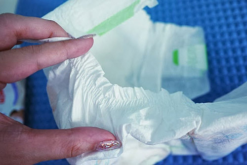 Trải nghiệm sử dụng miếng lót sơ sinh Merries size NB của bà mẹ 24 tuổi - 7