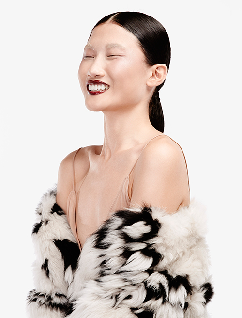 Kha Mỹ Vân được stylist người Pháp hết lời khen ngợi - 3