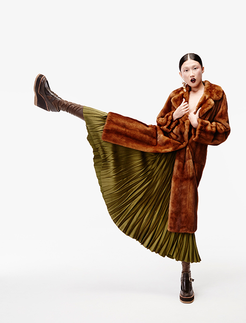 Kha Mỹ Vân được stylist người Pháp hết lời khen ngợi - 5