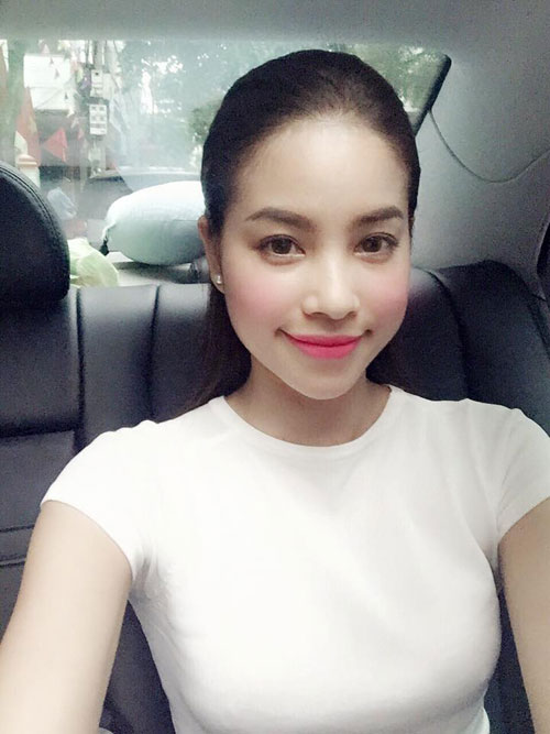 Phạm Hương tung ảnh mặt mộc đập tan lời chê già - 6