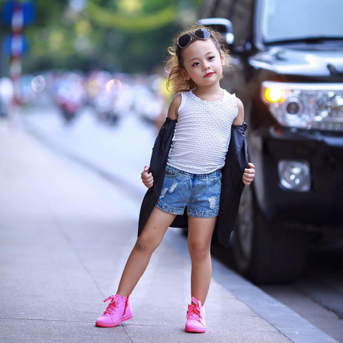 Ngắm tủ đồ sành điệu của Chi Pu phiên bản nhí - 6