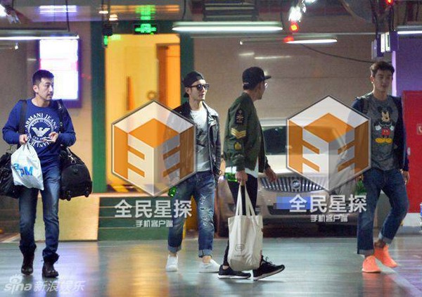 Triệu Vy tiếp tục bị chê béo ú, xuống sắc - 10