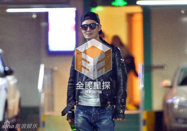 Triệu Vy tiếp tục bị chê béo ú, xuống sắc - 11