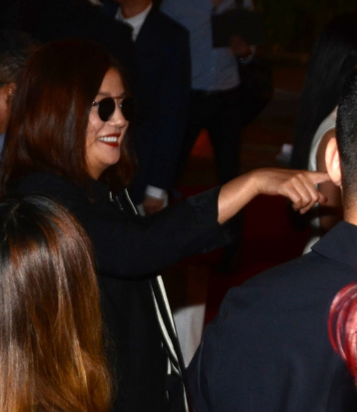 Triệu Vy tiếp tục bị chê béo ú, xuống sắc - 3