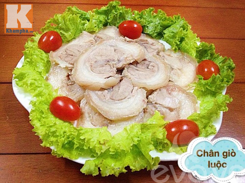 Bữa cơm chiều nhiều món ăn ngon - 2