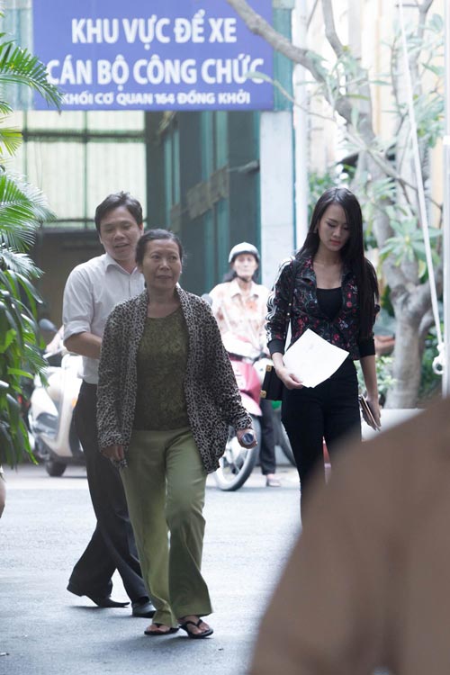 Tân Á hậu Việt bị phạt 22,5 triệu đồng vì thi chui - 4