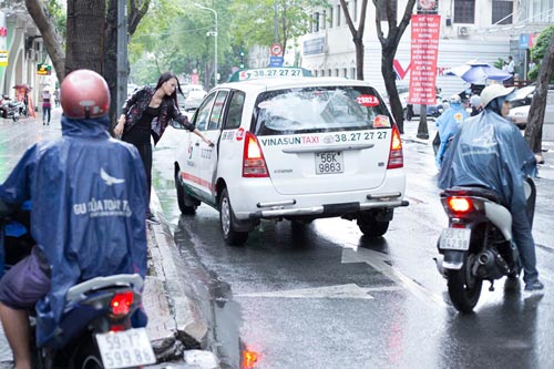 Tân Á hậu Việt bị phạt 22,5 triệu đồng vì thi chui - 8