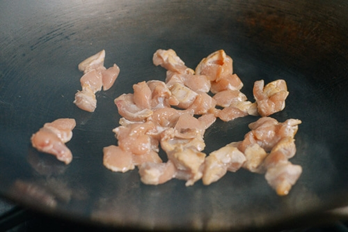 Cơm rang thịt gà siêu ngon vào bữa sáng - 1