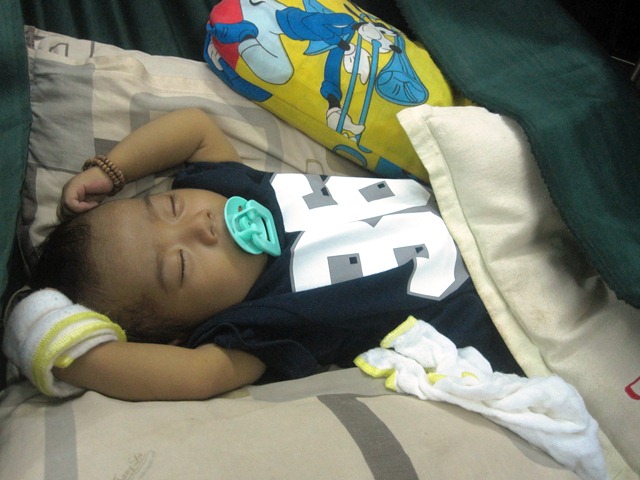 Bị mẹ bỏ rơi, bé 6 tháng tuổi bị xơ gan giai đoạn cuối - 1