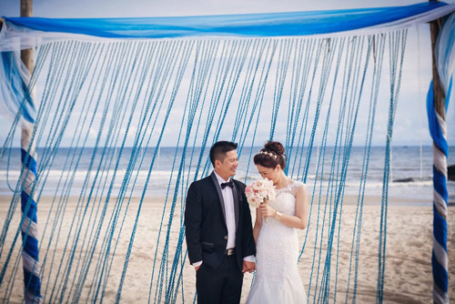 Tình yêu 6 năm của cô gái luôn phải về trước 9h tối - 1