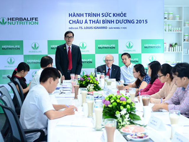 Herbalife VN – 6 năm thành lập và chuyến thăm ý nghĩa của TS. Louis Ignarro - 2